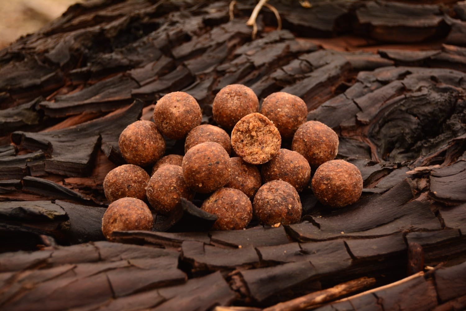 Boilies UNIVERSE 2.5kg 20mm Robin Red - Forest Fruit